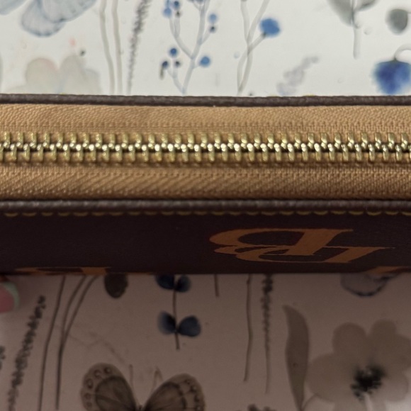 Dooney & Bourke Brown and Gold Wallet - Picture 3 of 6